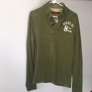 Ruehl NY green sweatshirt